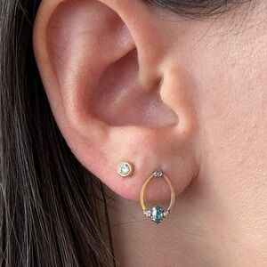 Vintage Gold (9k?) Earrings w/ blue stones and diamond stimulants, post backing